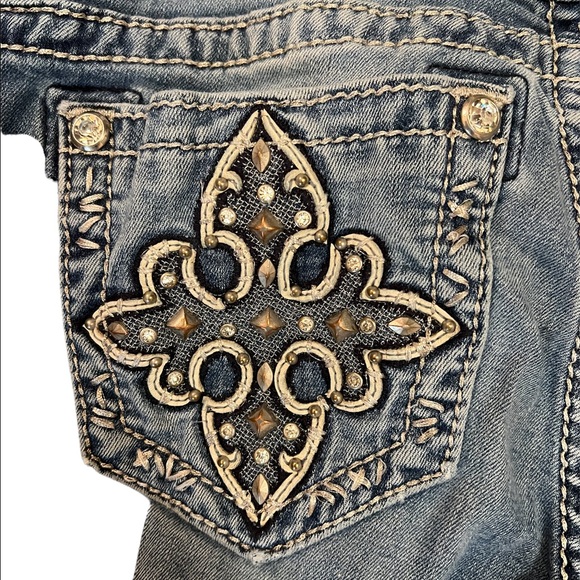 MISS ME BOOT cut Fleur de lis silver mesh-gold studs and crystal embellishment - Picture 13 of 14
